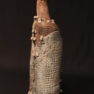 Porron - Contemporary ceramic sculpture by Beatriz Oms