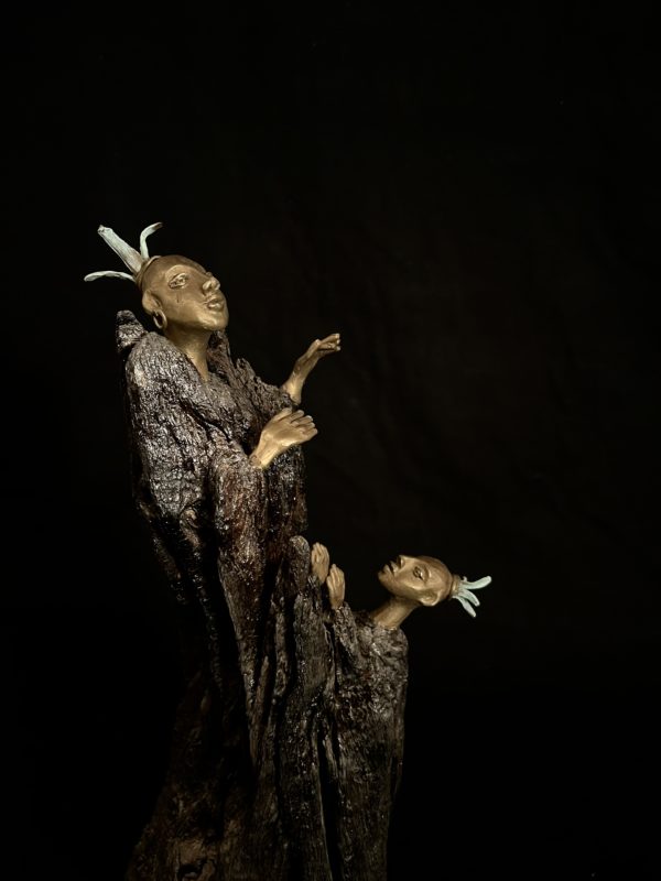La Madré - wood and bronze sculpture by Francoise Mayeras