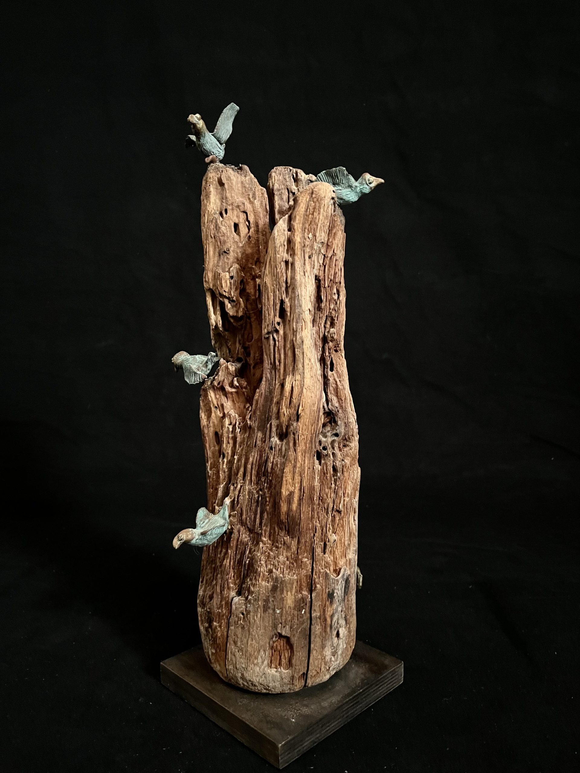 Escale / Stopover, 2018 - wood and bronze sculpture by Francoise Mayeras