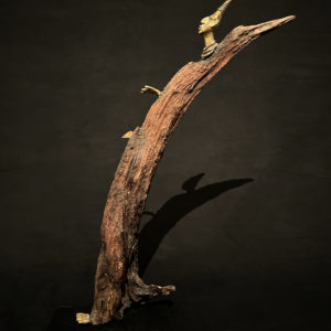 Face Au Vent - wood and bronze sculpture by Francoise Mayeras