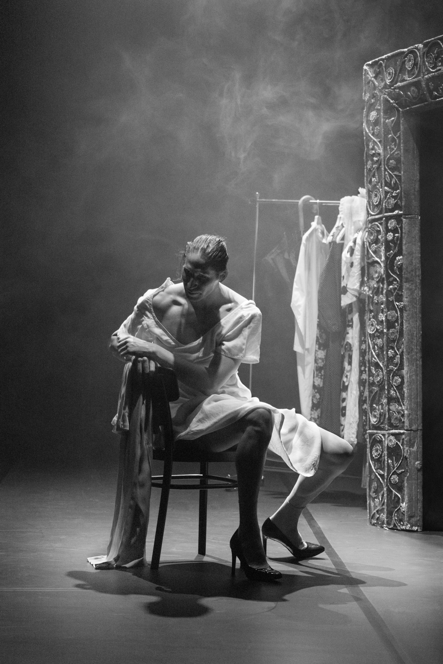 Lili Elbe Show - New Me - Photographie d'Angelina Bertrand